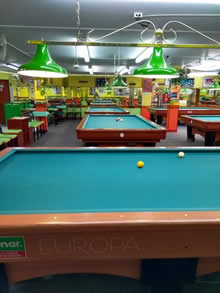 Líder Club Billares Mixtos - Barrio Cedritos, norte de Bogotá.  Mesas de billar 3 bandas, mesas de billar libres, Jimar.