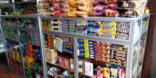 Cigarrería Tienda Express - Servicio domicilio barrio Villa Magdala, Cedritos, norte de Bogotá.  Licores nacionales e importados; cervezas nacionales e importadas. Rancho, víveres, lácteos, quesos. Salsamentaria, Helados, Golosinas, snacks. Comida para mascotas, IQOS. Recargas.