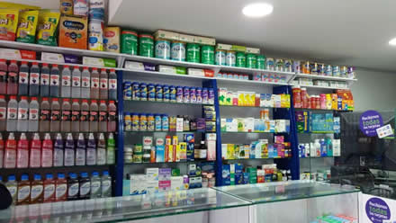 Servicio a Domicilio Drogueria Bogotana, Barrio El Contador, Cedritos, Norte de Bogotá.  Medicamentos, Pañales, Leches, Inyectología, Helados.  Recibimos todas las tarjetas. Datafono. Nequi. Daviplata. Calle 136 No. 18 B - 40 Barrio Contador.