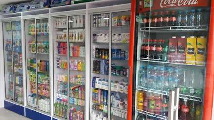 Servicio a Domicilio Drogueria Bogotana, Barrio El Contador, Cedritos, Norte de Bogotá.  Medicamentos, Pañales, Leches, Inyectología, Helados.  Recibimos todas las tarjetas. Datafono. Nequi. Daviplata. Calle 136 No. 18 B - 40 Barrio Contador.