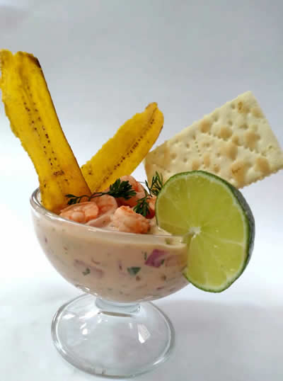Dis Fruta - Smoothies. Frutería, Cedritos, Bogotá. Servicio a domicilio gratis.  Ensalada de frutas, Zumos, Granizados, Malteadas, Cocteles de frutas, Banana split, Fresas con crema, Festival de frutas, Brownie con helado, Smoothies.