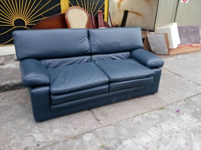 MN Fábrica MOBLINORTE - Sofás y Tapizados.  Cedritos, Bogotá.  Diseño de tapicería, Sofás sobre medidas, Muebles en cuero pigmentados, Poltronas, Restauración.