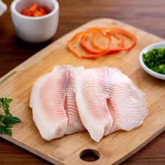 Pinal Alimentos Congelados y mucho más.  Venta de pescados, Salmón, Tilapia, Trucha, róbalo, Mojarra, mariscos, Bagre, atún, Camarón crudo, Palmitos, cangrejo, Cazuela, Conchas, Anillos de calamar, Papas francesa congeladas, Langostinos en el barrio Cedritos norte Bogotá.  Servicio a domicilio.
