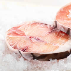 Pinal Alimentos Congelados y mucho más.  Venta de pescados, Salmón, Tilapia, Trucha, róbalo, Mojarra, mariscos, Bagre, atún, Camarón crudo, Palmitos, cangrejo, Cazuela, Conchas, Anillos de calamar, Papas francesa congeladas, Langostinos en el barrio Cedritos norte Bogotá.  Servicio a domicilio.
